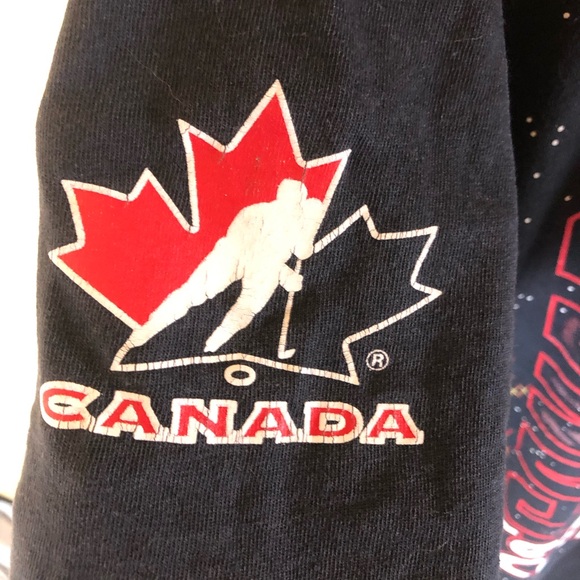 Vintage Team Canada AOP T-Shirt - Picture 4 of 7